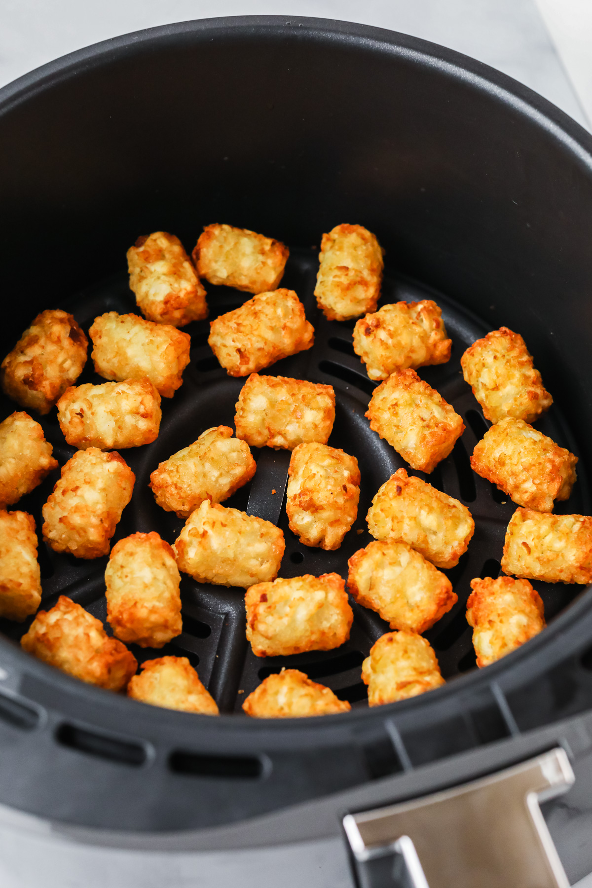 air fryer tater tots