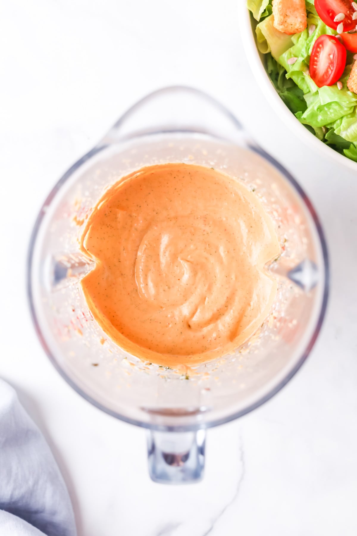 Chipotle ranch dressing in blender.