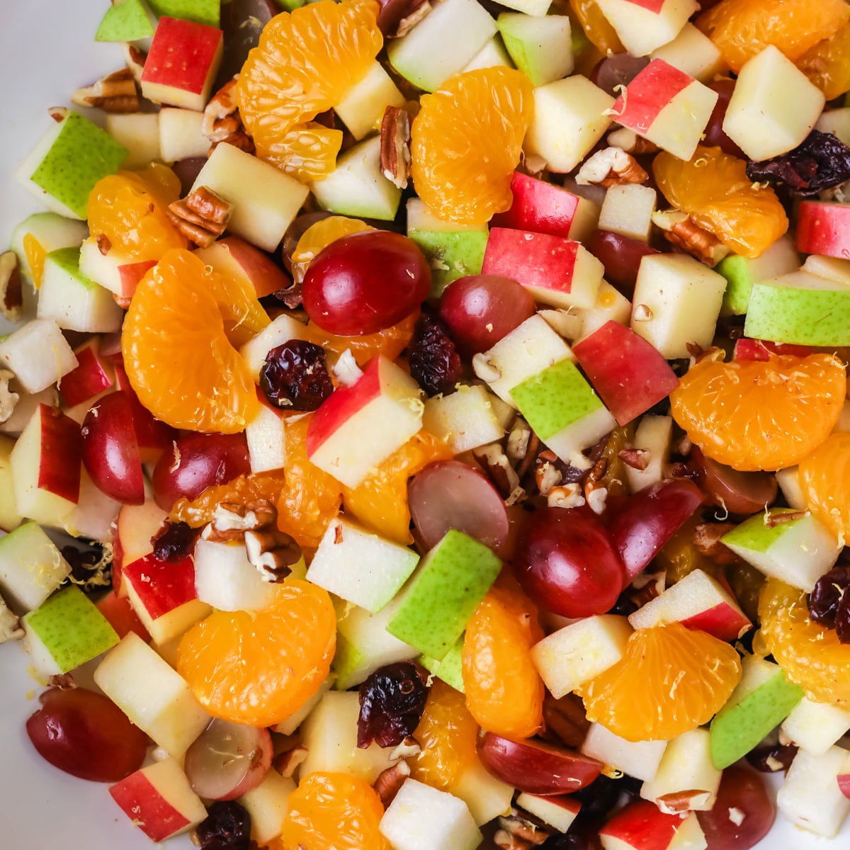 Thanksgiving fruit salad with apples.