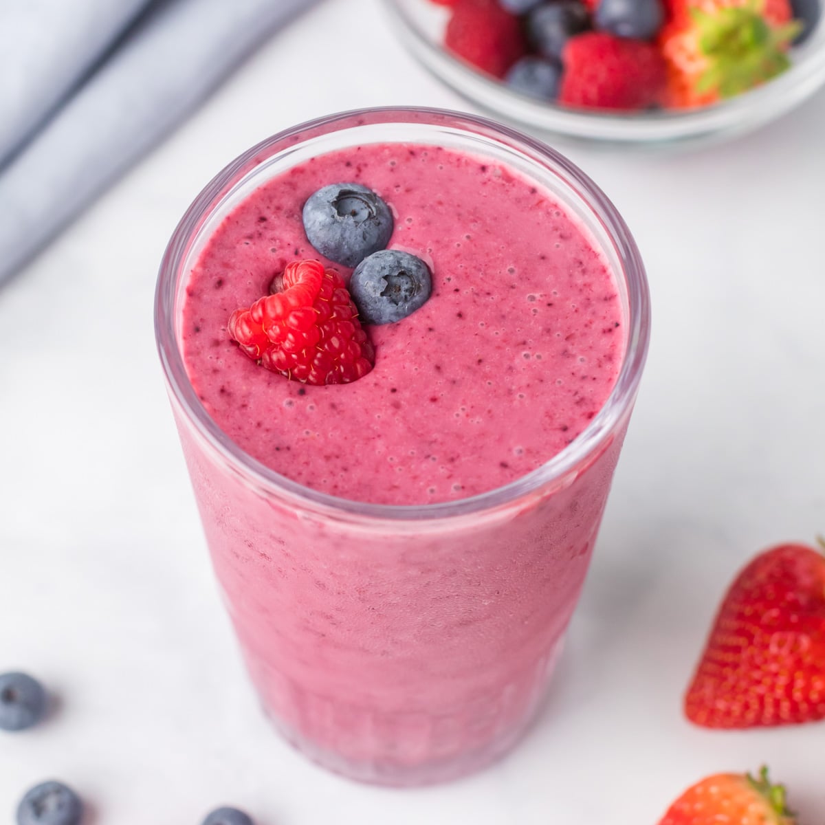 Kefir smoothie with mixed berries.